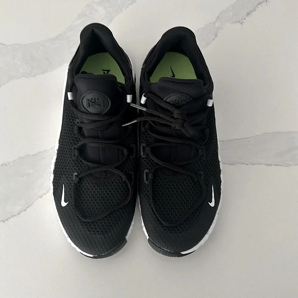 Nike Free Metcon 4 women sneakers size 7.5